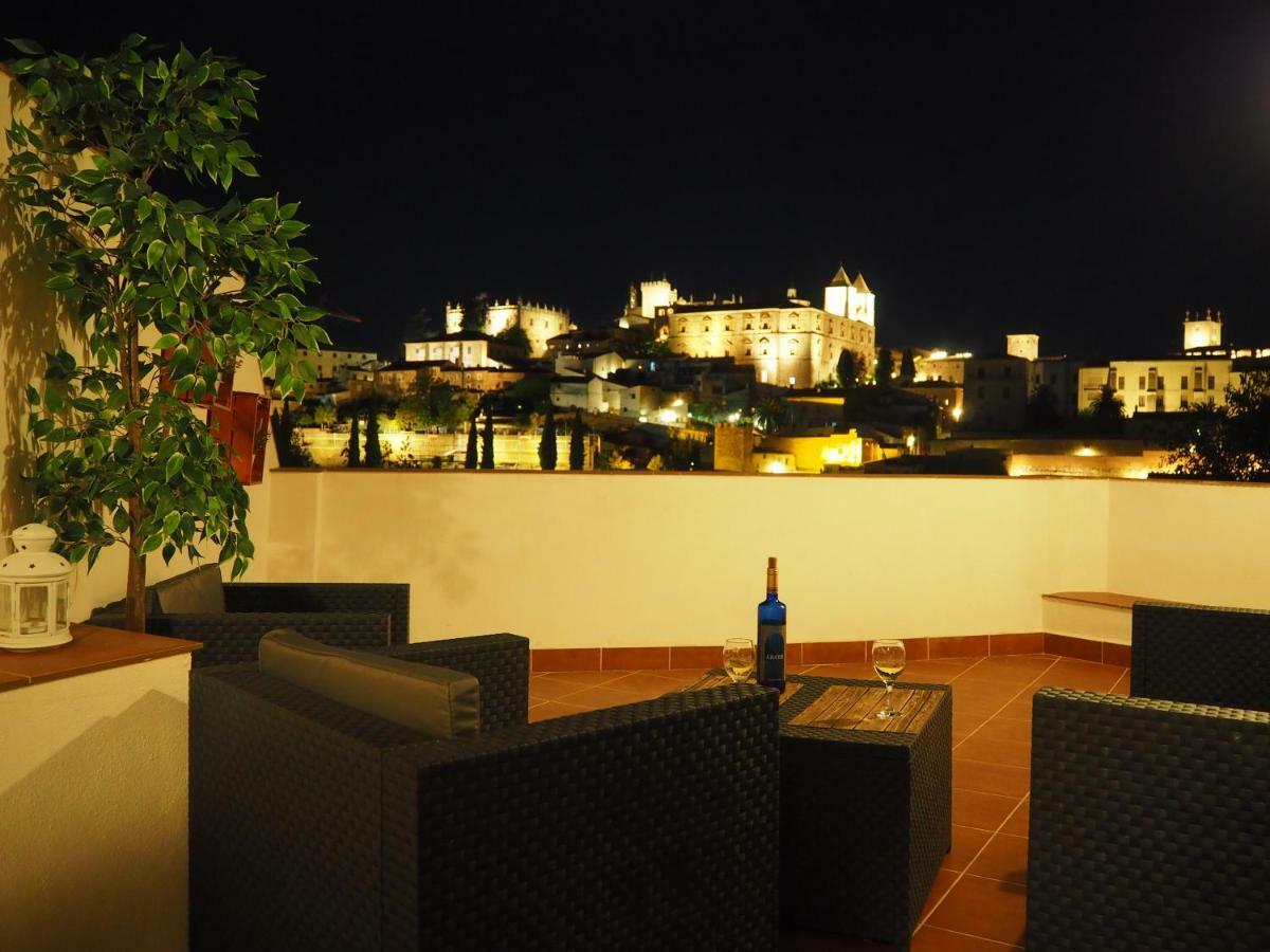 Las Mejores Vistas De Caceres At Azahar Εξωτερικό φωτογραφία