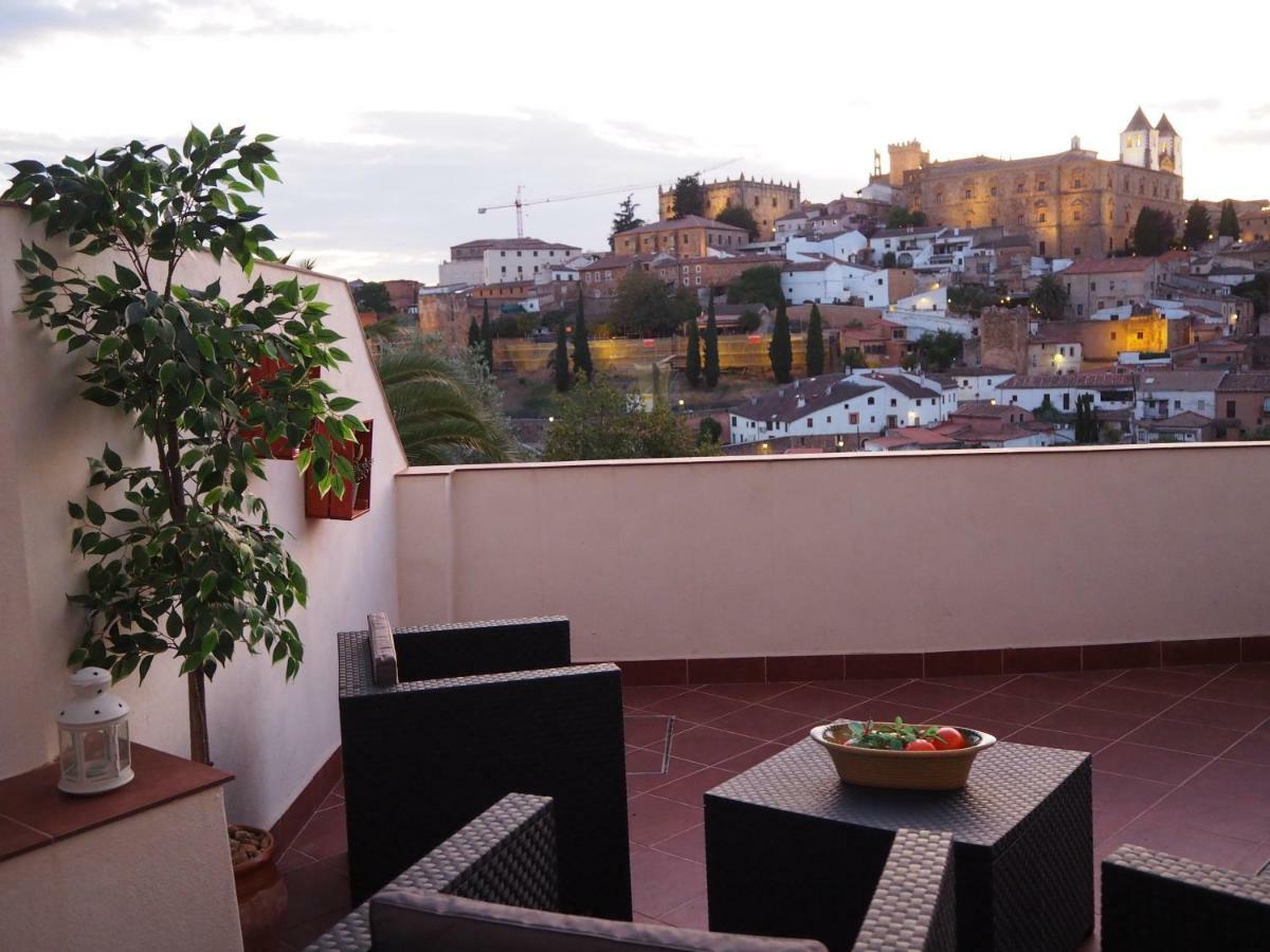 Las Mejores Vistas De Caceres At Azahar Εξωτερικό φωτογραφία